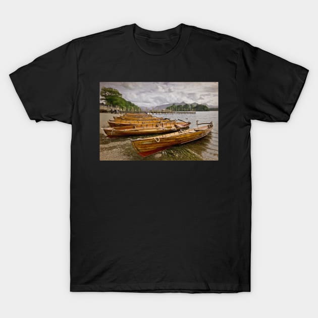 Boats On The Shore At Derwentwater T-Shirt by IanWL